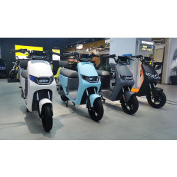 SUNRA F3 800W/25AH (BATERIA REMOVIBLE) NEGRO GRIS