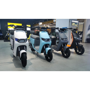 SUNRA F3 800W/25AH (BATERIA REMOVIBLE) NEGRO ANARANJADA